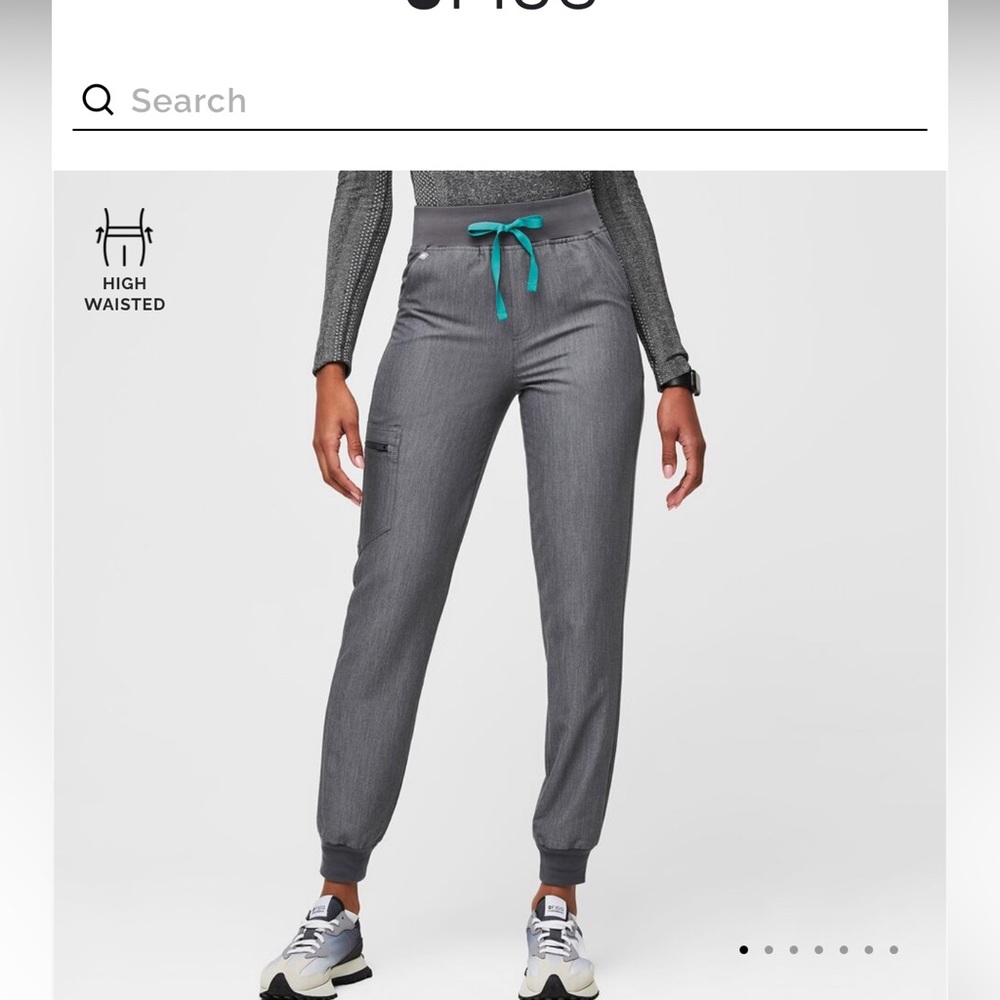 Figs grey petite scrub pants